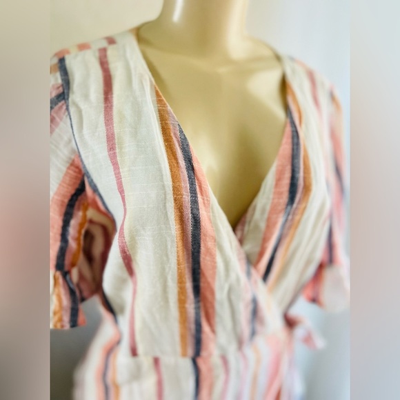Express Cotton Blend Stripe Ruffle Wrap Dress in Cream Pink Size Medium - Picture 4 of 13